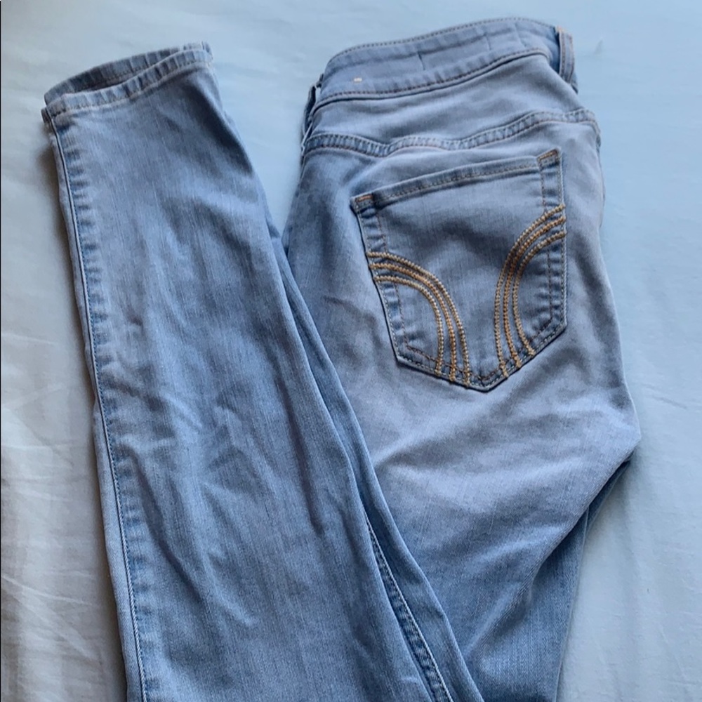 HOLLISTER JEANS - Picture 2 of 4